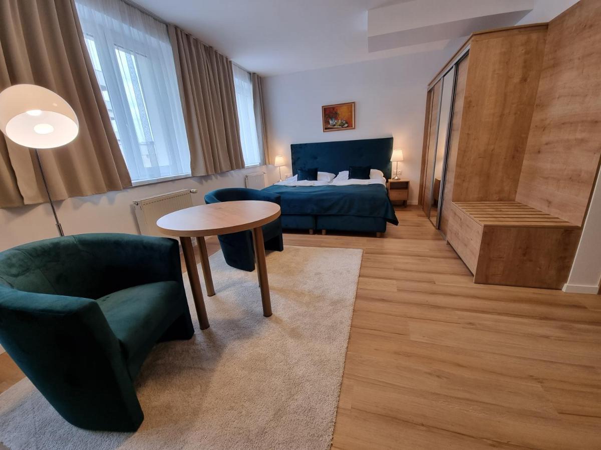 Hotel Tilia Pezinok Extérieur photo