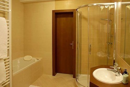 Hotel Tilia Pezinok Extérieur photo